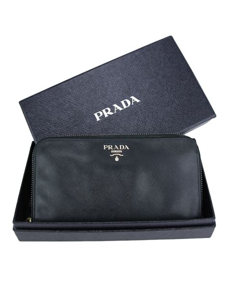 carteira prada
